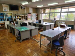 職員室・行田学校スタジオ・高校生教室・北河原高等学校