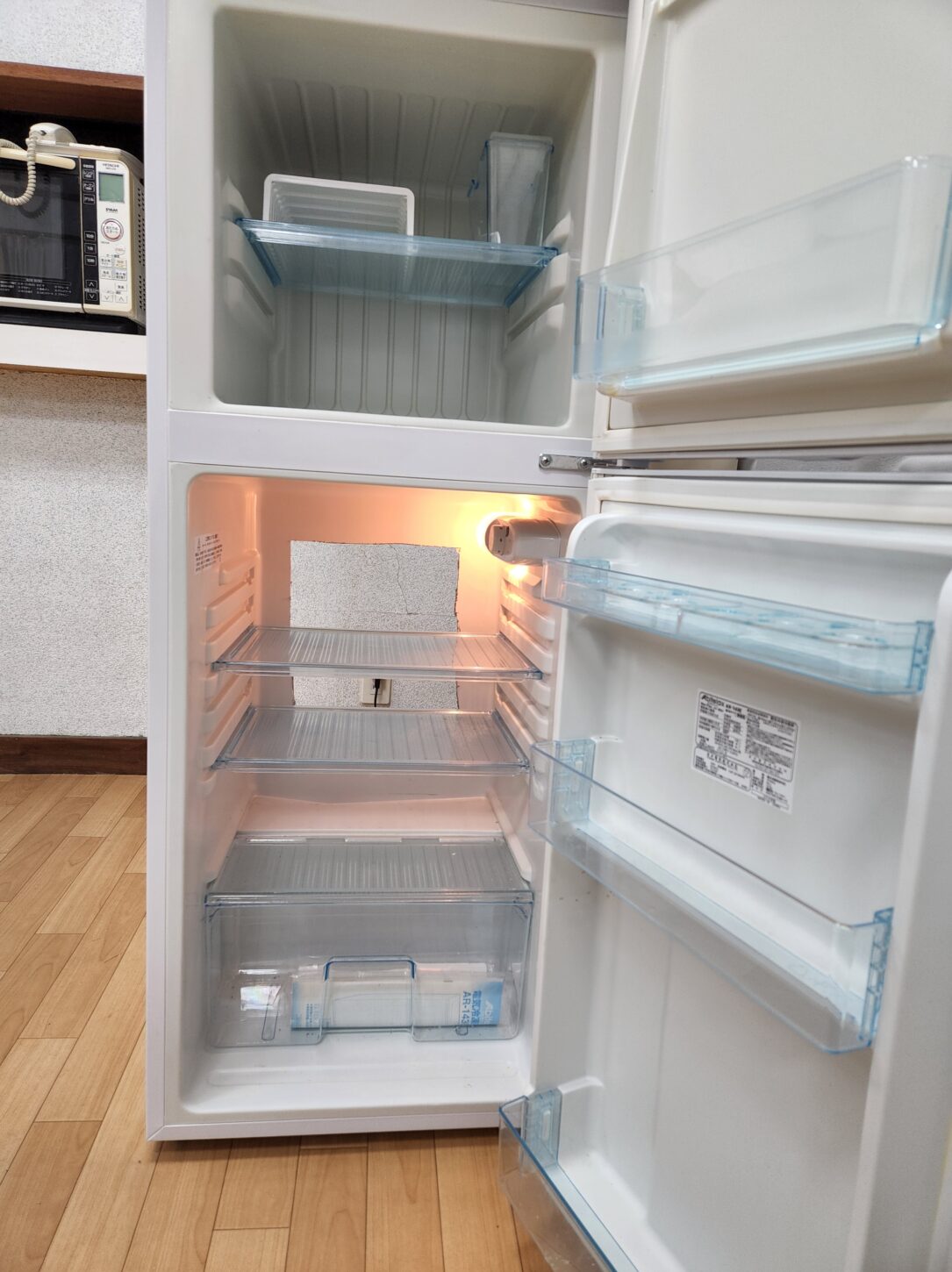 アトリエミカミのアパートスタジオには撮影専用冷蔵庫があります