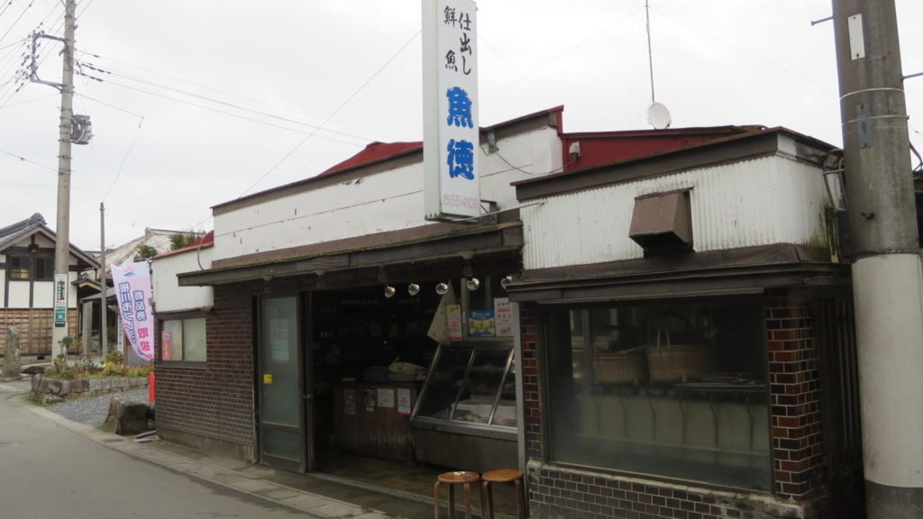 いろいろ撮影できちゃう学校スタジオ・近隣のお弁当・魚徳・配達・注文・仕出・撮影ご用達