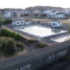 いろいろ撮影できちゃう学校スタジオのプール・校舎屋上から撮影してみた