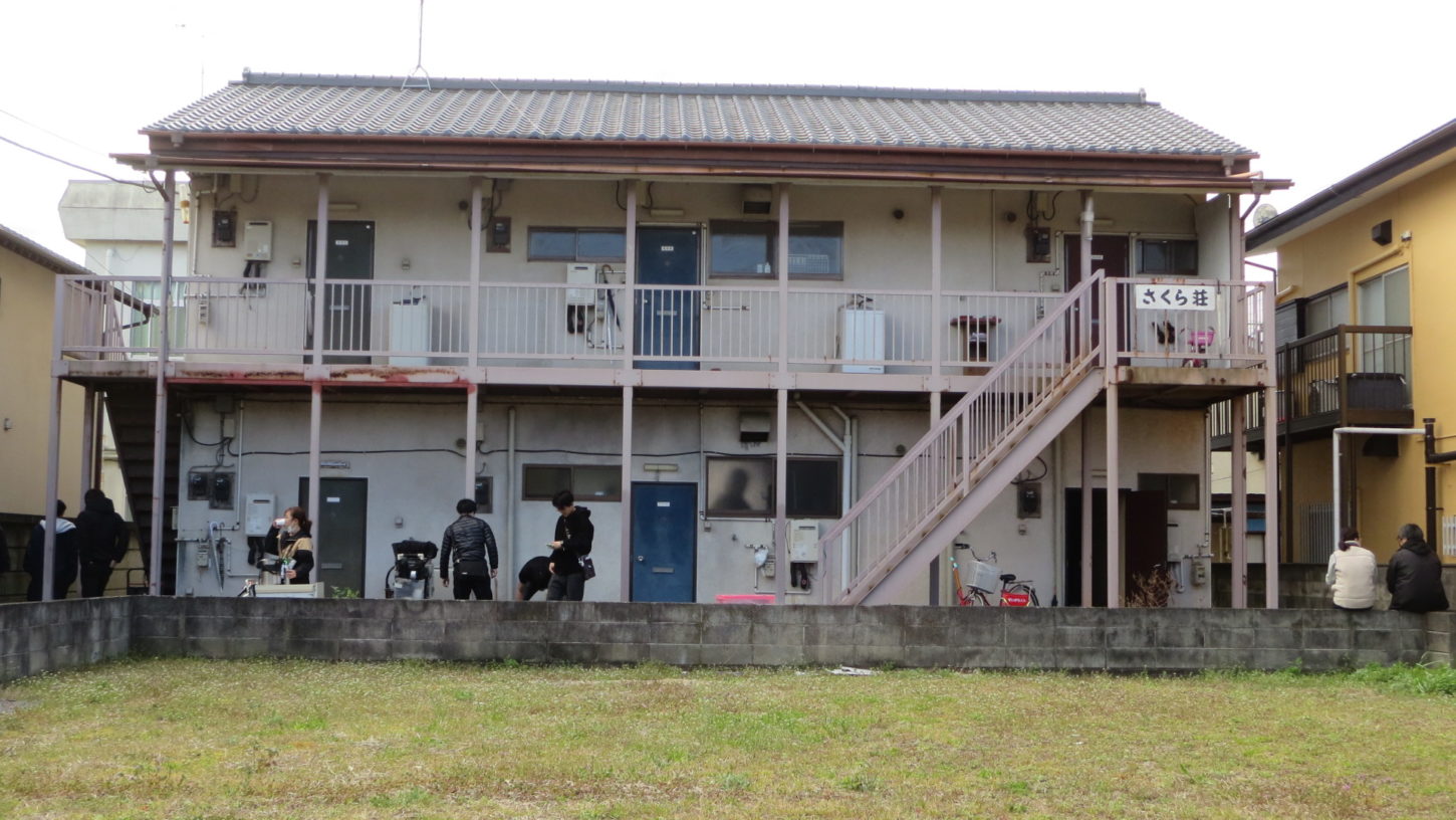 昭和でレトロなアパートスタジオ・さくら荘・看板・撮影により名前が変わります・