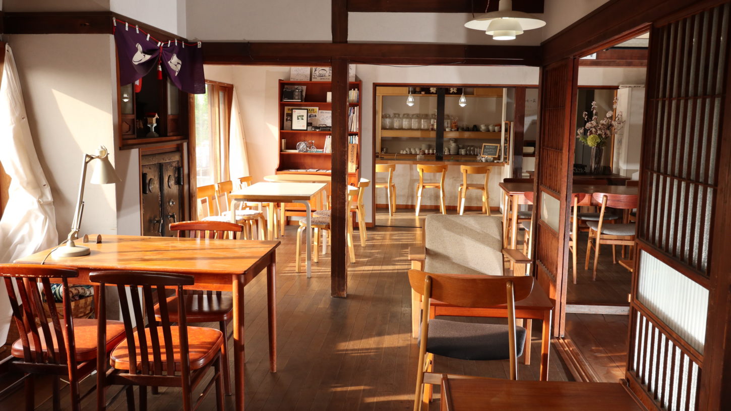 登録有形文化財橋本旅館スタジオ・橋本珈琲スタジオ・喫茶店スタジオ・グットデザイン賞受賞スタジオ