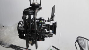 REDカメラ・CM撮影の現場・カメラ本体価格７２０万円・動物プロの現場・アトリエミカミ