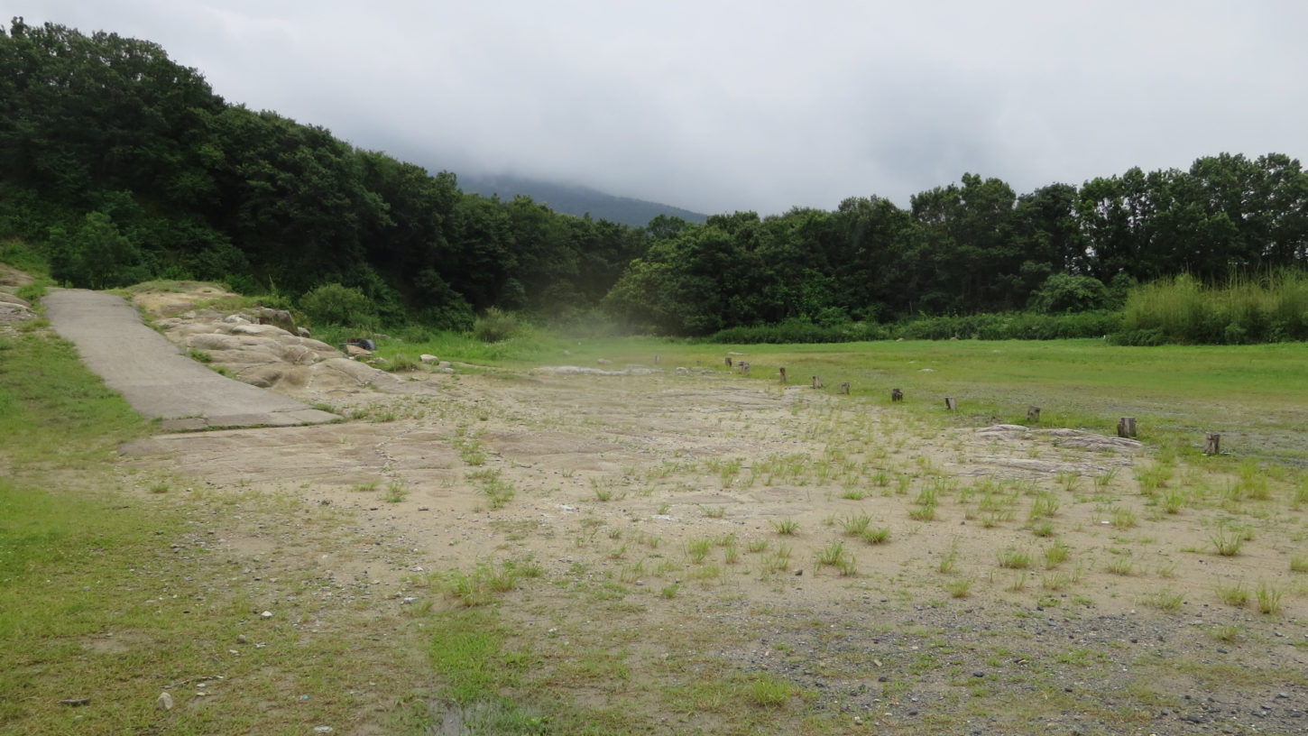 いろいろ撮影できる学校スタジオ付近のロケ地・戦隊物・戦闘シーン・ミュージックビデオ・荒れ地