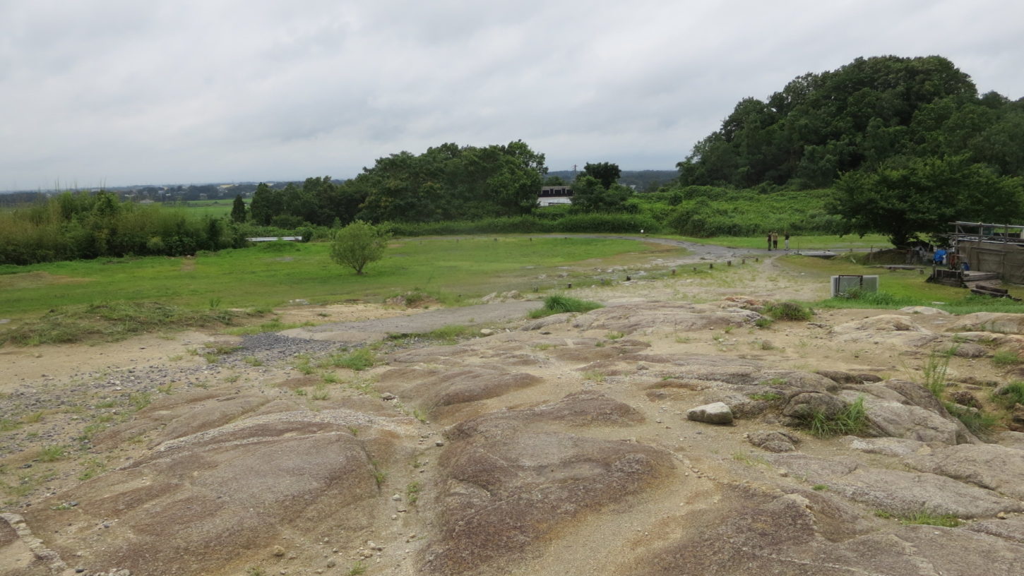 いろいろ撮影できる学校スタジオ付近のロケ地・戦隊物・戦闘シーン・ミュージックビデオ・荒れ地