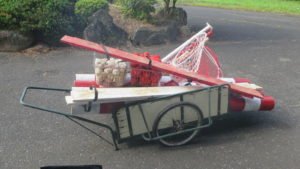 いろいろ撮影できる学校スタジオのリヤカー