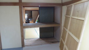 昭和でレトロなアパートスタジオ・室内のパネル壁・取り外しできます・撮影専用に改造