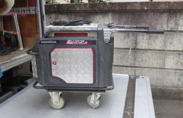 昭和でレトロなアパートスタジオ・発電機要らず・撮影専用電源設置・大容量・照明用電源