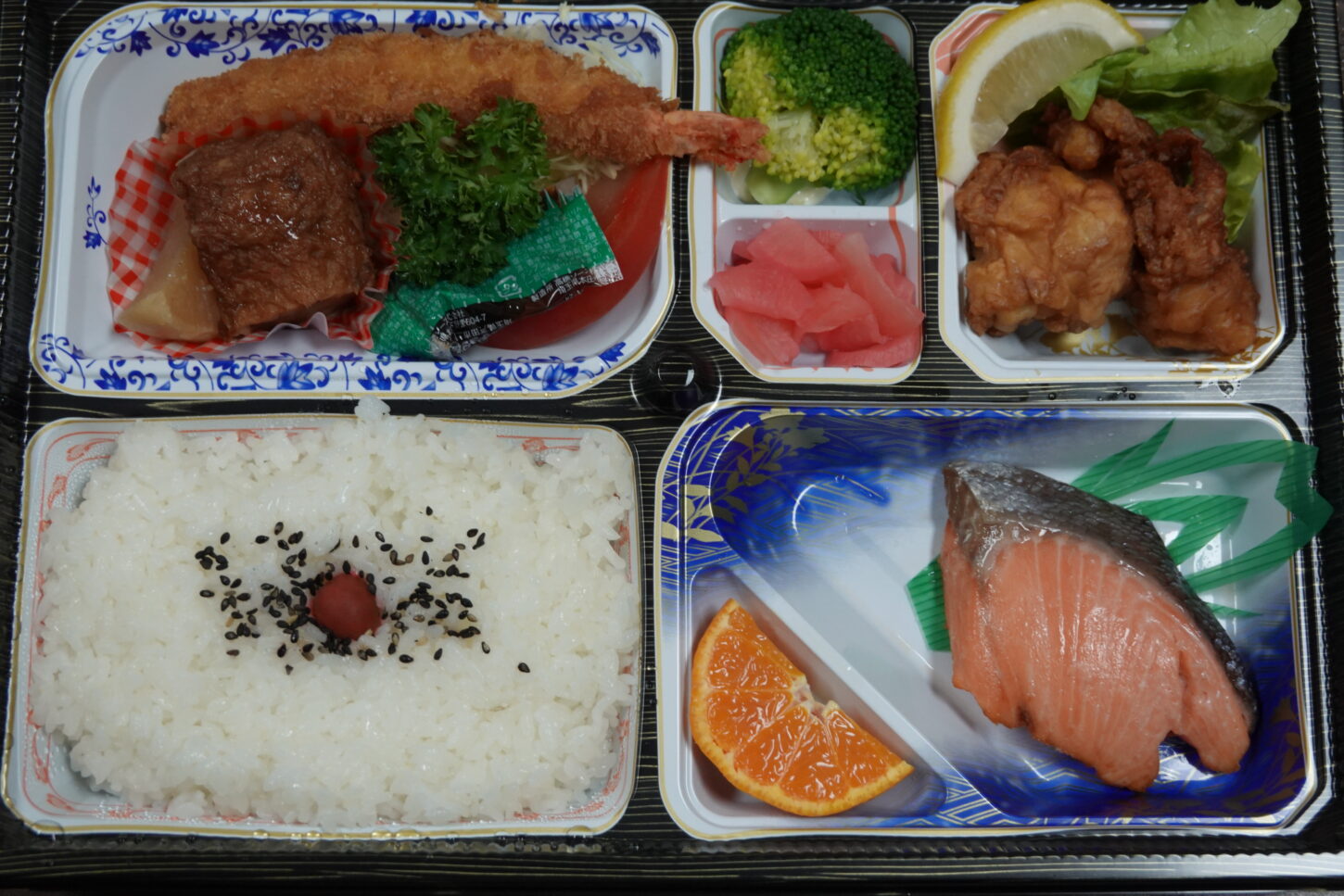 細谷鮮魚店・桜川市・ロケ弁・アトリエミカミ学校スタジオ