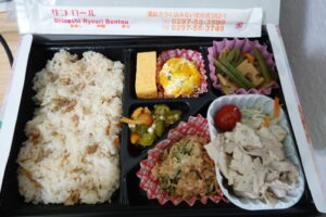 つくばみらい市・サンロール・ロケ弁・アトリエミカミのハウススタジオ・配達