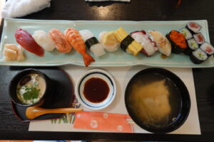 すし割烹 よし原・茨城県桜川市真壁町東山田1418・ランチ・大漁握り・学校スタジオ・近所・ロケハン・アトリエミカミ