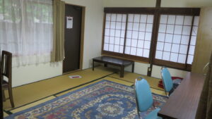 登録有形文化財橋本旅館スタジオ・正面玄関脇・和室・メイク部屋・撮影スタジオ