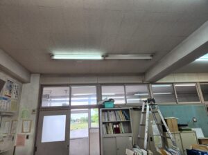 5500ケルビンのＬＥＤ型蛍光灯に交換