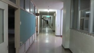 学校スタジオ・職員室・基本飾り込・小道具・高校生用教室・アトリエミカミ管理運営・ロケ地・桜川市・真壁町・ドラマ・映画・ミュージックビデオ・撮影場所・東京近郊