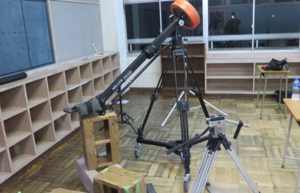 学校スタジオ・職員室・基本飾り込・小道具・高校生用教室・アトリエミカミ管理運営・ロケ地・桜川市・真壁町・ドラマ・映画・ミュージックビデオ・撮影場所・東京近郊・ミニジブ・撮影機材