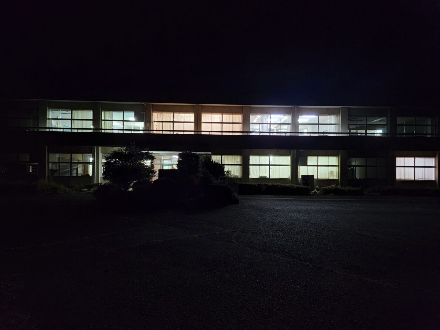 学校スタジオ・職員室・基本飾り込・小道具・高校生用教室・アトリエミカミ管理運営・ロケ地・桜川市・真壁町・ドラマ・映画・ミュージックビデオ・撮影場所・東京近郊・YouTube撮影・ロケハン・
