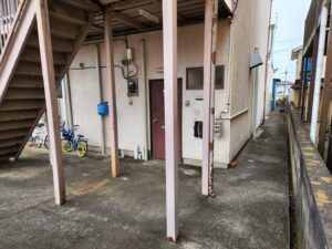 唱和でレトロなアパートスタジオ・メインロケハン・オールスタッフロケハン・撮影専用物件・アトリエミカミ管理運営・ロケ地・ロケ場所・ロケセット・撮影場所・ハウススタジオ・レンタルスタジオ・全室撮影専用・東京近郊・水海道・常総市・撮影用に改造・撮影専用電源確保・ドラマ・映画・ミュージックビデオ・バラエティー番・再現ドラマ