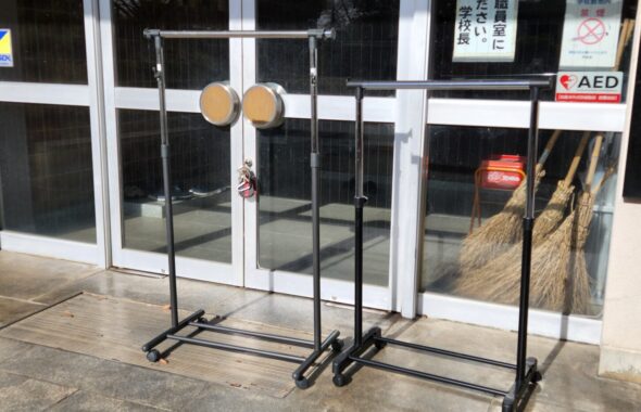学校スタジオ・備品・ハンガーラック・増設・飾り・衣装部・メイク・衣装掛け・イメージカット・ロケ地・ロケ場所・撮影場所・撮影スポット・学校庭・コスプレ撮影・ドラマ撮影・映画撮影・YouTube撮影・ハウススタジオ・レンタルスタジオ・貸しスタジオ・アトリエミカミ管理運営・東京近郊・桜川市・真壁町・スタジオ