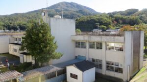 学校スタジオ・北校舎屋上から・撮影ポイント・イメージカット・ロケ地・ロケ場所・撮影場所・撮影スポット・学校庭・コスプレ撮影・ドラマ撮影・映画撮影・YouTube撮影・ハウススタジオ・レンタルスタジオ・貸しスタジオ・アトリエミカミ管理運営・東京近郊・桜川市・真壁町・スタジオ料金