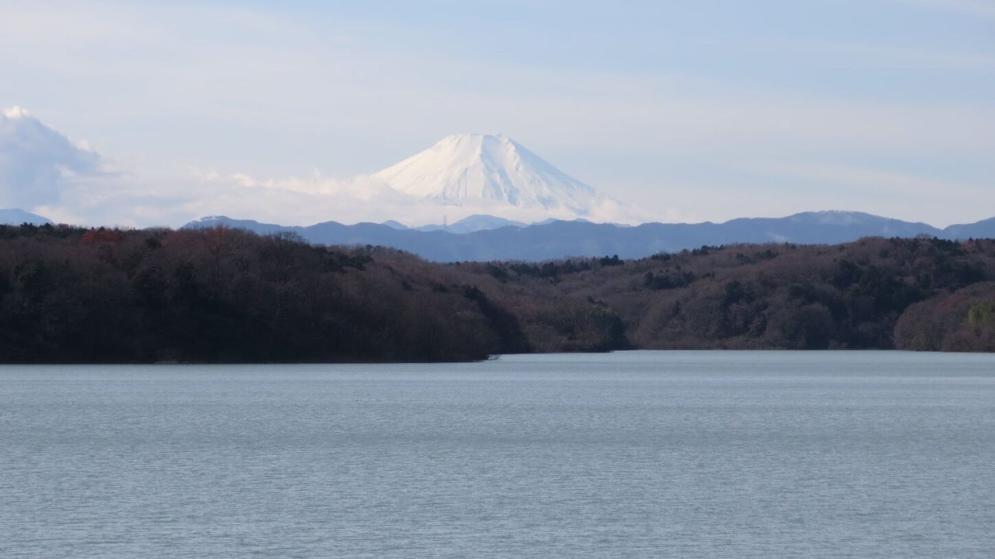 狭山湖・富士山・絶景・所沢・アトリエミカミ・管理運営・ドラマ撮影・映画撮影・再現ドラマ撮影・YouTube撮影・ミュージックビデオ撮影・ロケ地・ロケ場所・撮影場所・ロケハン・コスプレ撮影・
