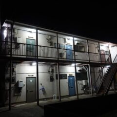 アパートスタジオ・アパート・撮影専用・改造・撮影用電源・撮影専用物件・パネル壁・メインロケハン・オールスタッフロケハン・連続ドラマ・映画撮影・アトリエミカミ管理運営・撮影場所・ハウススタジオ・昭和でレトロなアパートスタジオ・撮影専用物件・出入り階段も俯瞰で撮影・ドラマ・映画・再現ドラマ・撮影ポイント・ロケ地・ロケ場所・常総市・水海道・東京近郊・東京駅から50分・駅歩5分