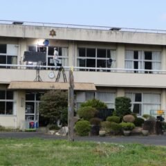 教室・外から照明・学校スタジオ・アトリエミカミ管理運営・ロケ地・東京近郊・撮影場所・ドラマ撮影・ミュージックビデオ撮影・YouTube撮影・映画撮影・再現ドラマ撮影・コスプレ撮影・撮影会・撮影現場・桜川市・真壁町・東京・関東・東京