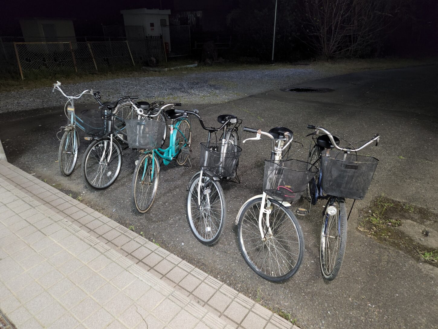 自転車レンタル品・学校スタジオ・アトリエミカミ管理運営・ロケ地・東京近郊・撮影場所・ドラマ撮影・ミュージックビデオ撮影・YouTube撮影・映画撮影・再現ドラマ撮影・コスプレ撮影・撮影会・撮影現場・桜川市・真壁町・東京・関東・東京