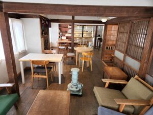 連ドラ・ロケハン・橋本珈琲スタジオ・登録有形文化財橋本旅館スタジオ・グットデザイン賞・登録有形文化財橋本旅館スタジオ・古民家カフェ・登録有形文化財・アトリエミカミ・管理運営・ドラマ撮影・映画撮影・再現ドラマ撮影・YouTube撮影・ミュージックビデオ撮影・CM撮影・ロケ地・ロケ現場・撮影場所・ハウススタジオ・レンタルスタジオ・貸しスタジオ・東京・東京近郊・桜川市・真壁町