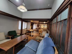 連ドラ・ロケハン・橋本珈琲スタジオ・登録有形文化財橋本旅館スタジオ・グットデザイン賞・登録有形文化財橋本旅館スタジオ・古民家カフェ・登録有形文化財・アトリエミカミ・管理運営・ドラマ撮影・映画撮影・再現ドラマ撮影・YouTube撮影・ミュージックビデオ撮影・CM撮影・ロケ地・ロケ現場・撮影場所・ハウススタジオ・レンタルスタジオ・貸しスタジオ・東京・東京近郊・桜川市・真壁町