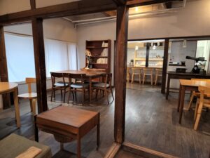 連ドラ・ロケハン・橋本珈琲スタジオ・登録有形文化財橋本旅館スタジオ・グットデザイン賞・登録有形文化財橋本旅館スタジオ・古民家カフェ・登録有形文化財・アトリエミカミ・管理運営・ドラマ撮影・映画撮影・再現ドラマ撮影・YouTube撮影・ミュージックビデオ撮影・CM撮影・ロケ地・ロケ現場・撮影場所・ハウススタジオ・レンタルスタジオ・貸しスタジオ・東京・東京近郊・桜川市・真壁町