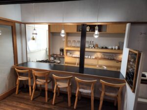 連ドラ・ロケハン・橋本珈琲スタジオ・登録有形文化財橋本旅館スタジオ・グットデザイン賞・登録有形文化財橋本旅館スタジオ・古民家カフェ・登録有形文化財・アトリエミカミ・管理運営・ドラマ撮影・映画撮影・再現ドラマ撮影・YouTube撮影・ミュージックビデオ撮影・CM撮影・ロケ地・ロケ現場・撮影場所・ハウススタジオ・レンタルスタジオ・貸しスタジオ・東京・東京近郊・桜川市・真壁町