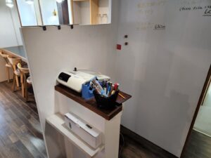 連ドラ・ロケハン・橋本珈琲スタジオ・登録有形文化財橋本旅館スタジオ・グットデザイン賞・登録有形文化財橋本旅館スタジオ・古民家カフェ・登録有形文化財・アトリエミカミ・管理運営・ドラマ撮影・映画撮影・再現ドラマ撮影・YouTube撮影・ミュージックビデオ撮影・CM撮影・ロケ地・ロケ現場・撮影場所・ハウススタジオ・レンタルスタジオ・貸しスタジオ・東京・東京近郊・桜川市・真壁町
