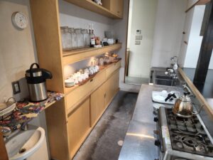 連ドラ・ロケハン・橋本珈琲スタジオ・登録有形文化財橋本旅館スタジオ・グットデザイン賞・登録有形文化財橋本旅館スタジオ・古民家カフェ・登録有形文化財・アトリエミカミ・管理運営・ドラマ撮影・映画撮影・再現ドラマ撮影・YouTube撮影・ミュージックビデオ撮影・CM撮影・ロケ地・ロケ現場・撮影場所・ハウススタジオ・レンタルスタジオ・貸しスタジオ・東京・東京近郊・桜川市・真壁町