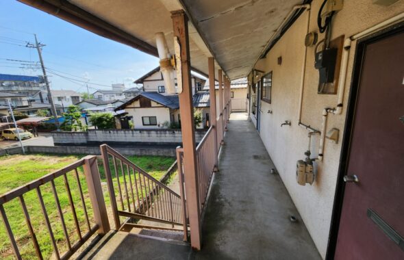 水道蛇口・修理・美術飾りミス・紛失・持ち去り・部品・水道部品・洗濯機飾り・アパート洗濯機取付・撮影専用に改造したアパートスタジオ・撮影用電源。壁の取り外し・撮影用物件・ハウススタジオ・レンタルハウス・貸しスタジオ・アトリエミカミ・管理運営・スタジオ料金・映画撮影・ドラマ撮影・再現ドラマ撮影・YouTube撮影・ミュージックビデオ撮影・CM撮影・東京・東京近郊・連続ドラマ撮影・ロケ地・ロケ場所・有名作品・ロケ地巡り・ロケハン・ロケ弁・撮影場所