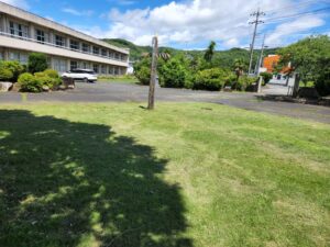 草刈り・メンテナンス作業・学校スタジオ・高校生用机と椅子・学校スタジオ・問い合わせ急増・撮影スポット・学園ドラマ・コマーシャル撮影・CM撮影・映画撮影・再現ドラマ撮影・コスプレ撮影・ユーty－部撮影・アトリエミカミ・管理運営・学校撮影・レンタルスタジオ・東京近郊・東京・東京・関東・桜川市・真壁町・撮影専用物件・