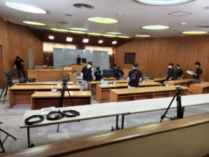 裁判所に観える撮影場所・議場・ロケーションコーデネート・撮影場所探し・アトリエミカミ・現場立ち合い・交渉・契約・撮影補助・製作部・バラエティー番組・ドラマ撮影・映画撮影・CM撮影・ミュージックビデオ撮影・YouTube撮影・番組企画・企画番組・東京近郊・東京・埼玉県・千葉県・神奈川県・茨城県・関東・ロケ場所・ロケ地・撮影・