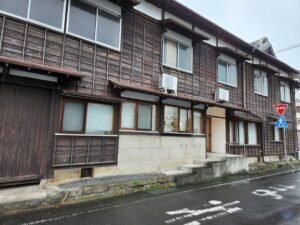 登録有形文化財橋本旅館スタジオ・撮影スタジオ・アトリエミカミ・管理運営・グットデザイン賞・登録有形文化財橋本旅館スタジオ・古民家カフェ・登録有形文化財・ドラマ撮影・映画撮影・再現ドラマ撮影・YouTube撮影・ミュージックビデオ撮影・CM撮影・ロケ地・ロケ現場・撮影場所・ハウススタジオ・レンタルスタジオ・貸しスタジオ・東京・東京近郊・桜川市・真壁町・撮影準