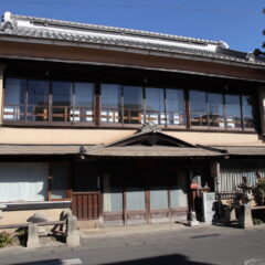 登録有形文化財橋本旅館スタジオ・撮影スタジオ・アトリエミカミ・管理運営・グットデザイン賞・登録有形文化財橋本旅館スタジオ・古民家カフェ・登録有形文化財・ドラマ撮影・映画撮影・再現ドラマ撮影・YouTube撮影・ミュージックビデオ撮影・CM撮影・ロケ地・ロケ現場・撮影場所・ハウススタジオ・レンタルスタジオ・貸しスタジオ・東京・東京近郊・桜川市・真壁町・撮影準