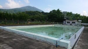 学校のプール撮影・学校スタジオ・学校撮影・ミュージックビデオ撮影現場・撮影スポット・学園ドラマ・コマーシャル撮影・CM撮影・映画撮影・再現ドラマ撮影・コスプレ撮影・ユーチューブ撮影・アトリエミカミ・管理運営・学校撮影・レンタルスタジオ・東京近郊・東京・東京・関東・桜川市・真壁町・撮影専用物件