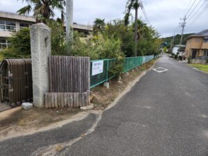 学校スタジオ外回りの木の枝・・学校スタジオ・学校撮影・ミュージックビデオ撮影現場・撮影スポット・学園ドラマ・コマーシャル撮影・CM撮影・映画撮影・再現ドラマ撮影・コスプレ撮影・ユーチューブ撮影・アトリエミカミ・管理運営・学校撮影・レンタルスタジオ・東京近郊・東京・東京・関東・桜川市・真壁町・撮影専用物件