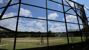 バックネット・野球・コーデネーと物件・ロケ地依頼・草原・広い空き地・学校跡地・広場・ロケ地探し・バラエティー番組・落とし穴・ドラマ撮影・映画撮影・YouTube撮影・ミュージックビデオ撮影・テレビ撮影場所・ロケーションコーデネート・ロケコーデネート・場所探し・アトリエミカミ・東京近郊・東京・埼玉・千葉・茨城・栃木・群馬・神奈川・関東