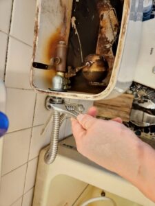 トイレの水漏れ修理・登録有形文化財橋本旅館スタジオ・アトリエミカミ・登録有形文化財橋本旅館スタジオ・登録有形文化財橋本旅館スタジオ外観・撮影スタジオ・アトリエミカミ・管理運営・グットデザイン賞・登録有形文化財橋本旅館スタジオ・古民家カフェ・登録有形文化財・ドラマ撮影・映画撮影・再現ドラマ撮影・YouTube撮影・ミュージックビデオ撮影・CM撮影・ロケ地・ロケ現場・撮影場所・ハウススタジオ・レンタルスタジオ・貸しスタジオ・東京・東京近郊・桜川市・真壁町・撮影準備