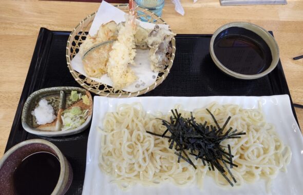 つくば製麵31・茨城県・古河市・食事・帰り道・アトリエミカ・高校生の教室・学校スタジオ・学校撮影・ミュージックビデオ撮影現場・撮影スポット・学園ドラマ・コマーシャル撮影・CM撮影・映画撮影・再現ドラマ撮影・コスプレ撮影・ユーチューブ撮影・アトリエミカミ・管理運営・学校撮影・レンタルスタジオ・東京近郊・東京・東京・関東・桜川市・真壁町・撮影専用物件ミ・ハウススタジオ・学校スタジオ