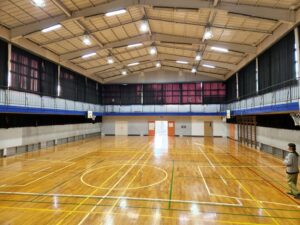 体育館の照明がLEDになりました・水銀灯・体育館・体育施設。ロケハン・学校スタジオ・廊下・学校の廊下・学校スタジオ・筑波山・高校生の教室・学校スタジオ・学校撮影・ミュージックビデオ撮影現場・撮影スポット・学園ドラマ・コマーシャル撮影・CM撮影・映画撮影・再現ドラマ撮影・コスプレ撮影・ユーチューブ撮影・アトリエミカミ・管理運営・学校撮影・レンタルスタジオ・東京近郊・東京・東京・関東・桜川市・真壁町・撮影専用物件