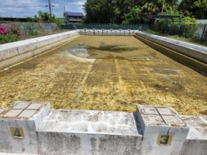 行田学校スタジオ・プールの排水バルブ・北河原高等学校・高校スタジオ・東京近郊