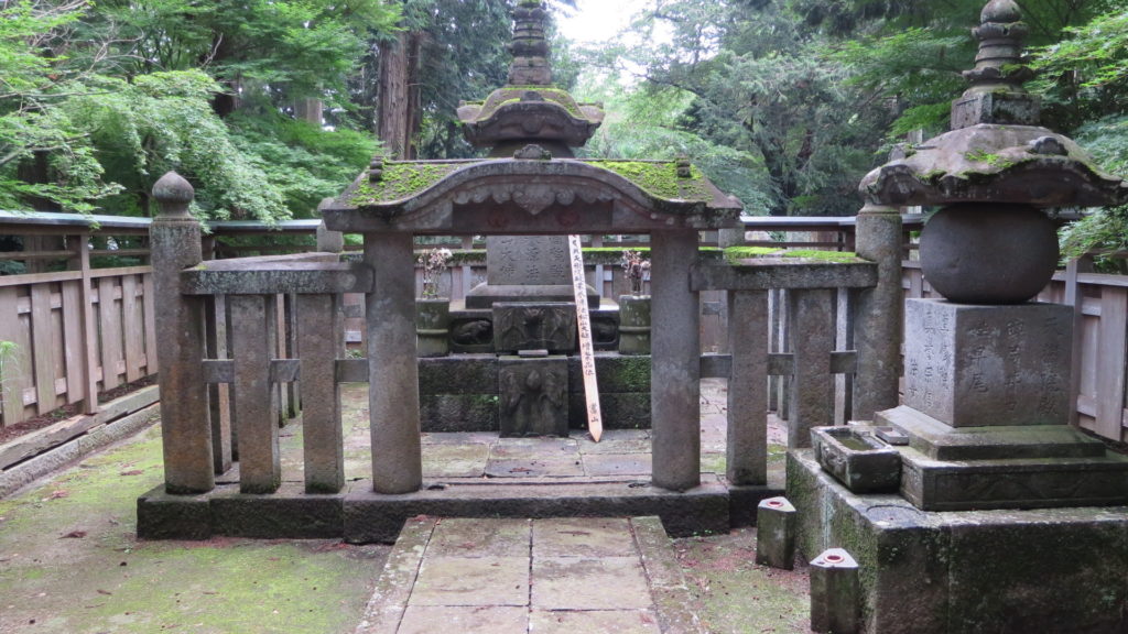 千姫のお墓・天樹院弘経寺