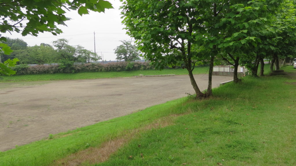 常総市・木造・学校・野球場・田舎のグランド