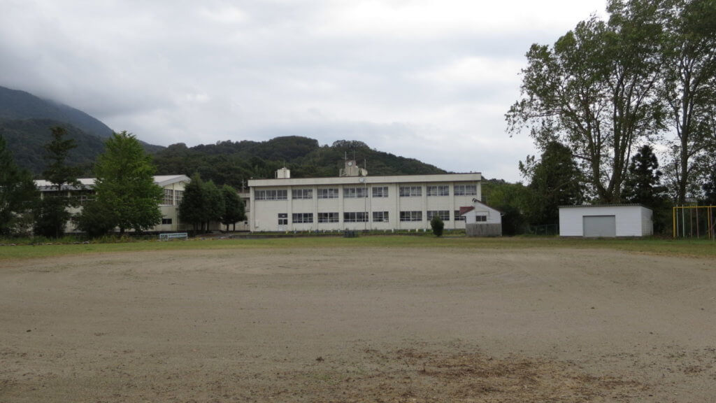 まるまる撮影で使える学校スタジオ・校庭・東京近郊・真壁町・桜川市・