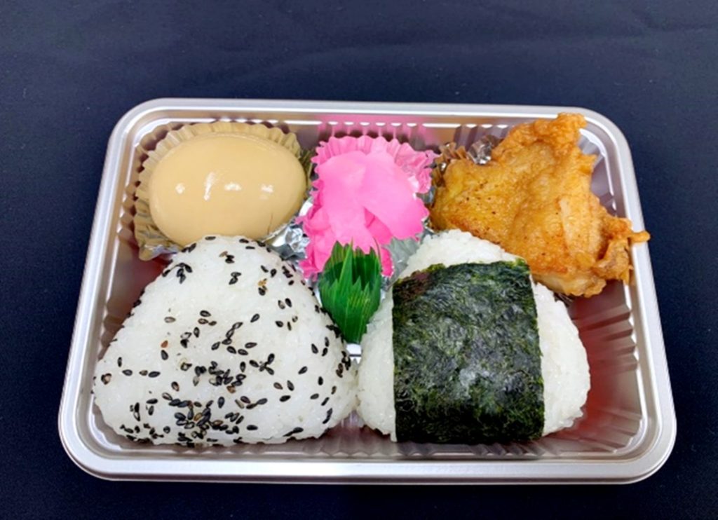 魚徳・お弁当・仕出・いろいろ撮影できちゃう学校スタジオ・近隣・徒歩３分
