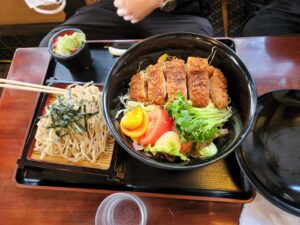 行田学校スタジオ・北河原高等学校・大釜・とんかつ・うどん・